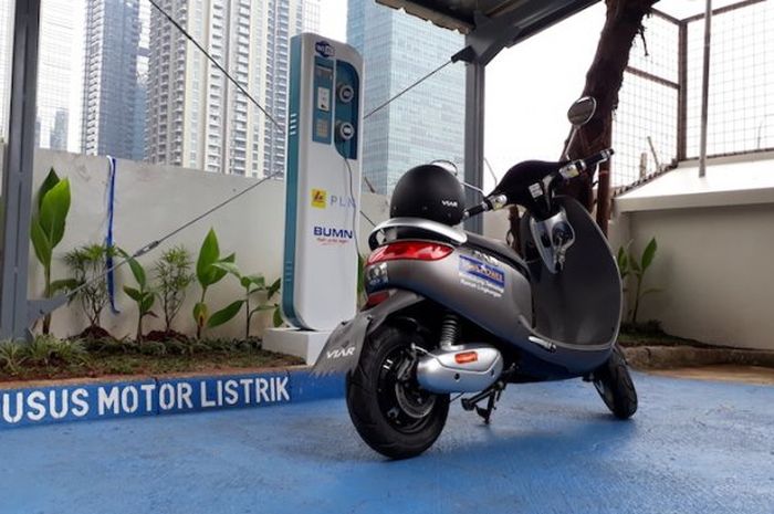 Parkir Motor Listrik