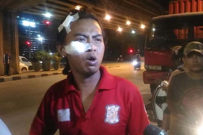 Yaso dianiaya pengendara mobil bernama Chandra, di Jalan Gunung Sahari Raya, Pademangan, Jakarta Utara, Rabu (18/4/2018) malam. 