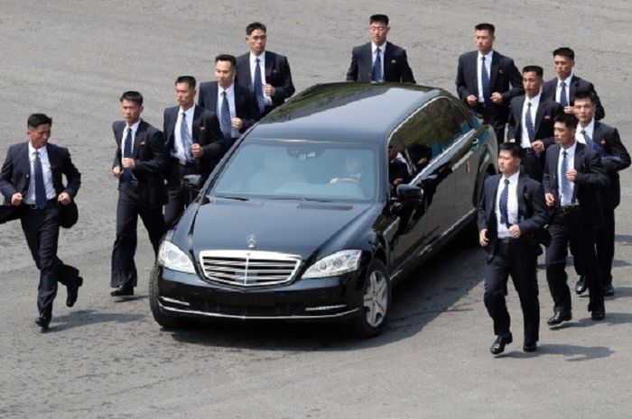 Mobil yang ditunggangi Kim Jong Un, Presiden Korea Utara