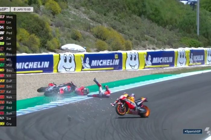 Kecelakaan antara 3 pembalap di MotoGP Spanyol