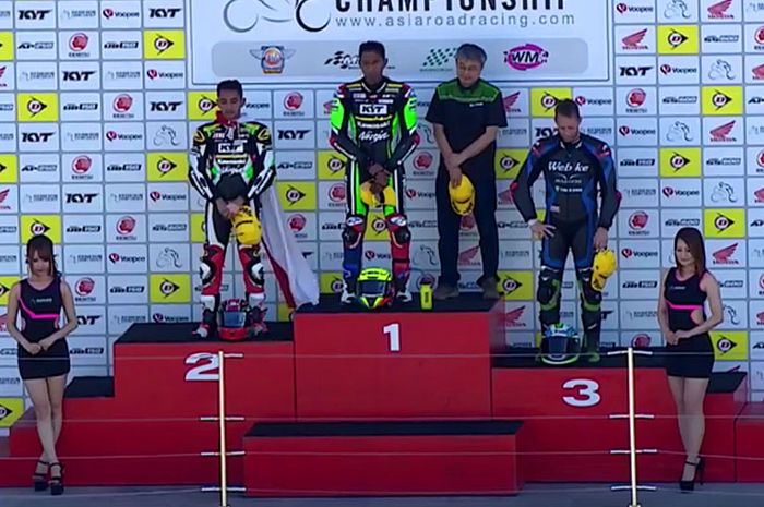 Yudhistira sukses bawa merah putih ke atas podium Supersport 600 ARRC 2018 di Suzuka, Jepang