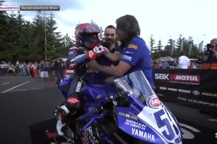 Galang Hendra kembali menang di WSSP300 Republik Ceska