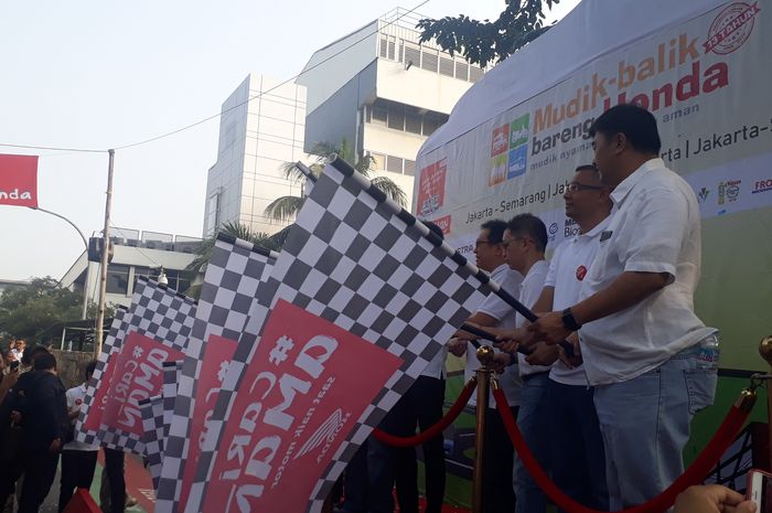 AHM lepas  2.625 peserta mudik