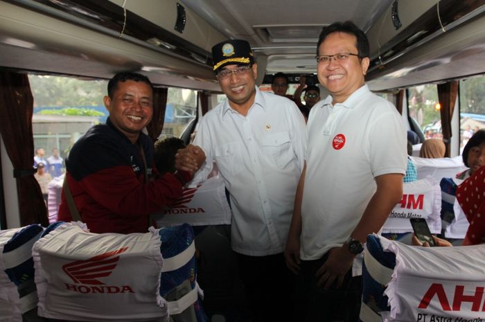 Menhub Budi Karya Sumadi saat cek persiapan mudik yang dilaksanakan PT AHM