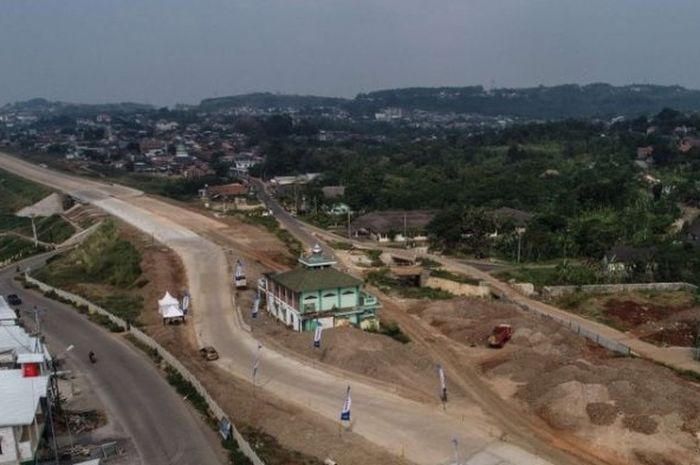 Kondisi Masjid Jami Baitul Mustaghfirin sebelum jalur dibuka untuk mudik