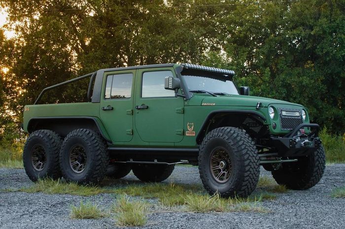 Jeep Wrangler 6x6