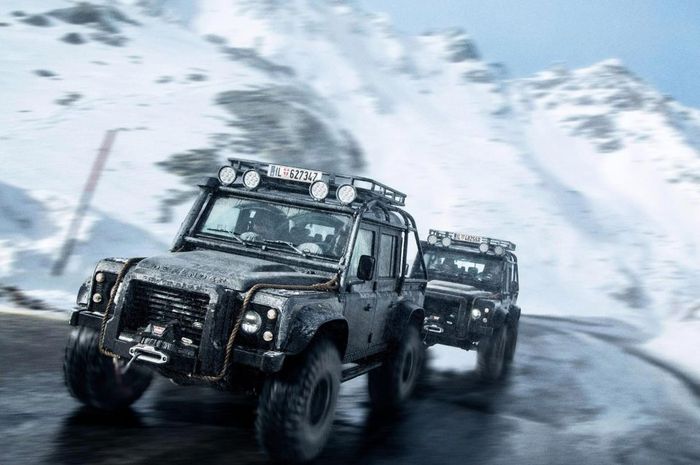 Land Rover yang digunakan dalam film James Bond &quot;Spectre&quot;