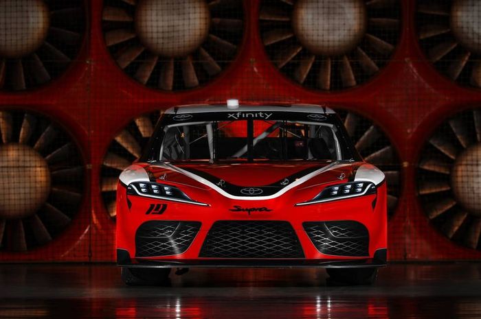 Supra yang akan menggantikan Camry di ajang NASCAR 2019