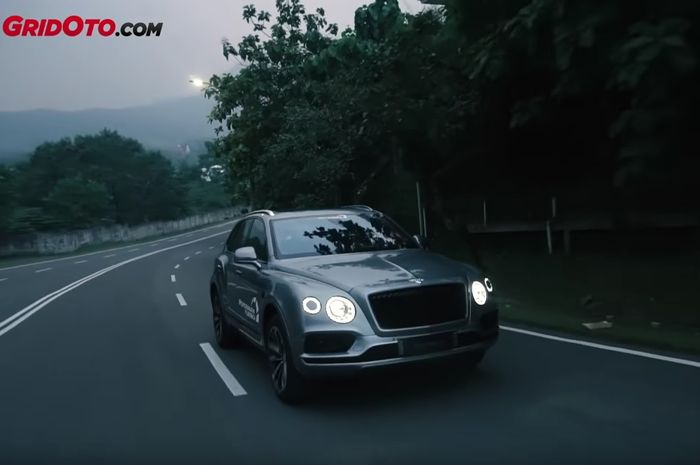 Bentley Bentayga V8