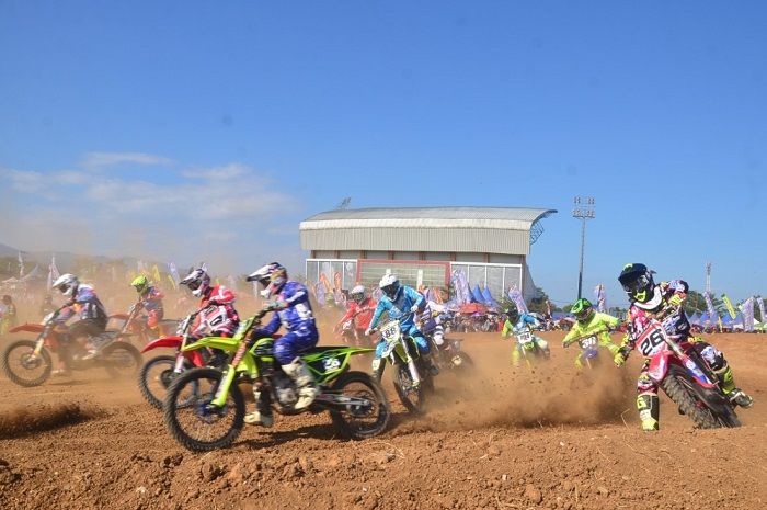 Kejurnas motocross Banjar 2018, meriah.