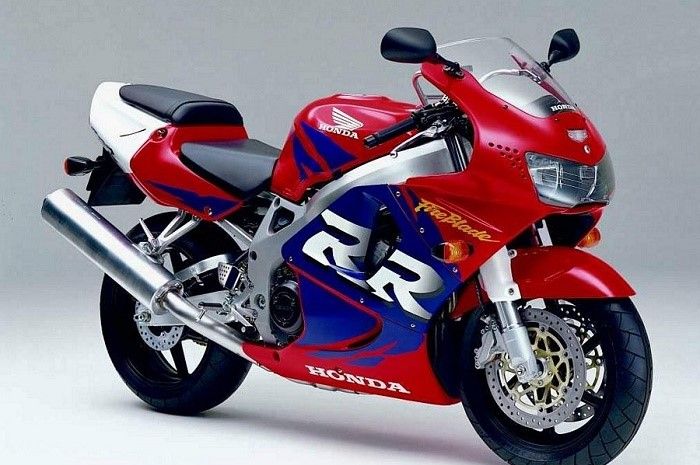 Honda CBR900RR tahun 1998