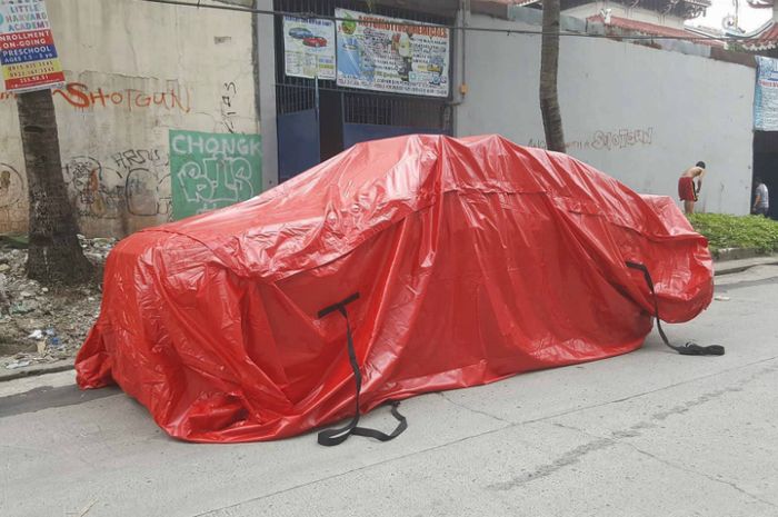 The Flood Guard Car Bag