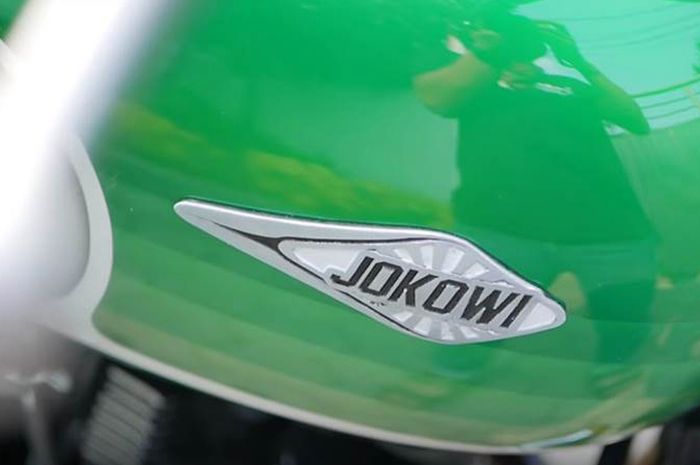 Modifikasi Kawasaki W175 Presiden Jokowi Katros Garage