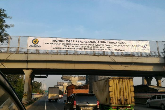 Jasa Marga akan melakukan pengangkatan erection steel box girder dan pekerjaan rigid untuk jalan lay