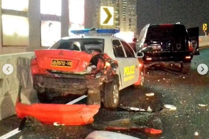 Kecelakaan mobil penyerang Persija Marko Simic dengan mobil polisi