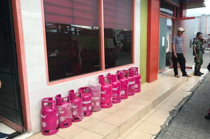 Warga korban gempa Palu dan Sigi dapat membeli Bright Gas di SPBU.