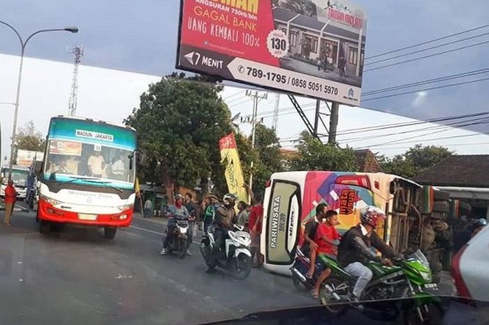 Kecelakaan bus di Boyolali, jalan raya Solo-Semarang