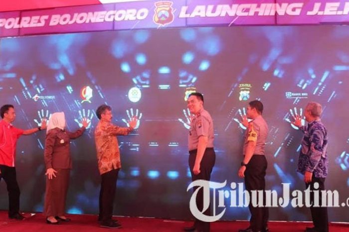 Sistem aplikasi memberantas korupsi