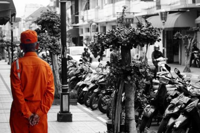 Bingung Cari Kerja Gaji Tukang Parkir Diusulkan Jadi Rp 3 2 Juta Per Bulan Lho Gridoto Com