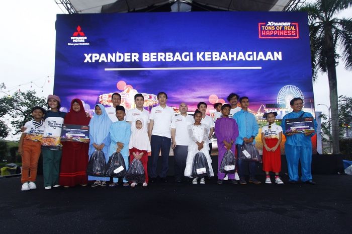 Salah stau rangkaian acara dalam Xpander Tons of Real Happiness di Pekanbaru