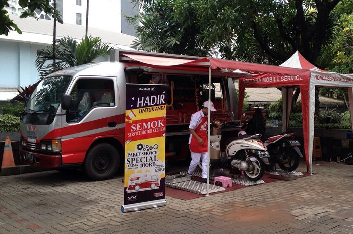 Service motor keliling Honda, SEMOK milik anak usaha Wahana Artha Group, PT. Wahana Artha Ritelindo (WARI)