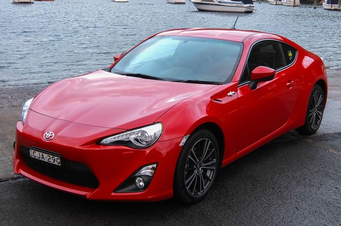 Toyota 86 lansiran tahun 2013