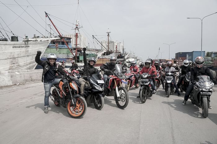 Sunmori Sahabat Satu Hati Berbagi di Pelabuhan Sunda Kelapa