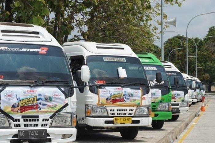 Ribuan Isuzu Elf hadiri Jambore EMCI di Karanganyar, Jawa Tengah