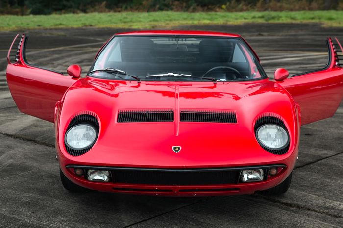 Lamborghini Miura