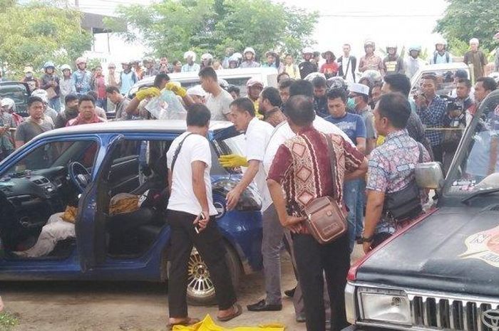 Warga Banjar geger saat menemukan mayat wanita dalam Suzuki Swift