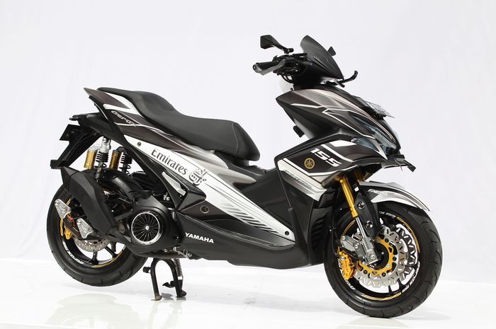 Ilustrasi tips sok depan Yamaha Aerox mentok