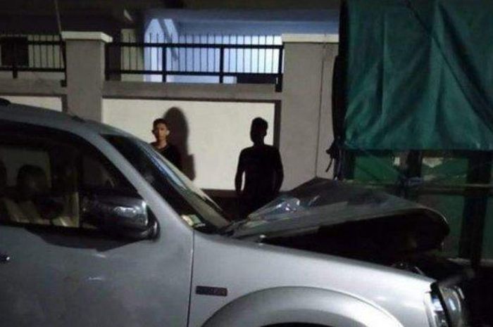 Daihatsu Xenia yang ditabrak pengemudi Ford yang diduga mabuk