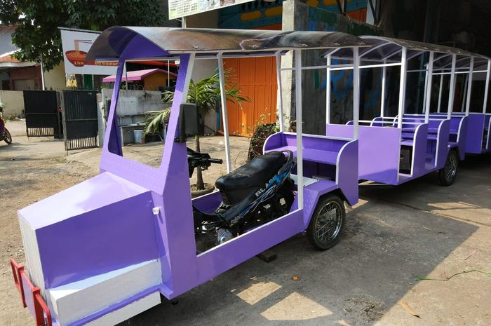 Odong-odong kereta dari kendaraan roda dua