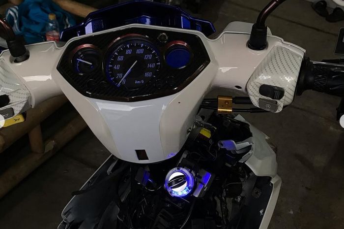 Pemasangan keyless aftermarket di Yamaha Xeon