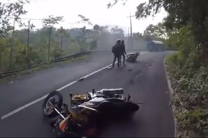 Ilustrasi kecelakaan motor