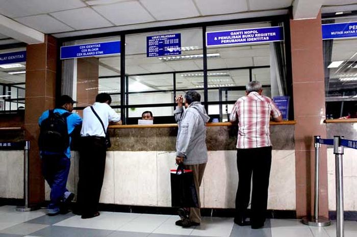 Tukar Ganti Nopol Ganjil-Genap Tidak Gratis?