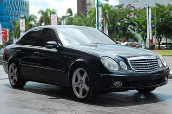 Panduan Beli Mobil Bekas, Mercedes-Benz E280 A/T 2009