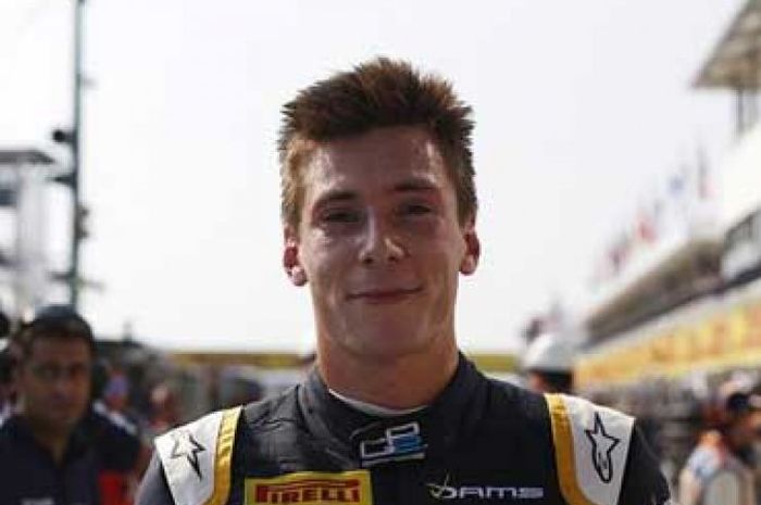 GP2 Hongaria. Rio Haryanto Finish Ke-4 Feature Race, Debut Sean Gelael  Bagus