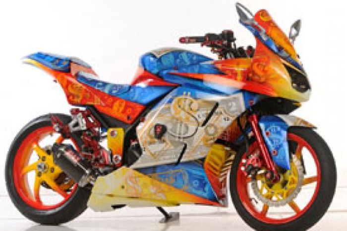 Kawasaki Ninja 250R, Modif Sejuta Dolar Ala Race Motor