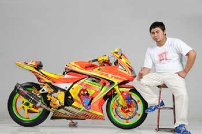 Kawasaki Ninja 250R, Kado Valentine Untuk Istri