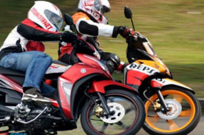 Komparasi Spesifikasi &amp; Fitur New Jupiter Z1 VS New Blade 110R