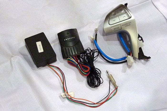Nih, Control Audio Remote Steer untuk Kijang Innova