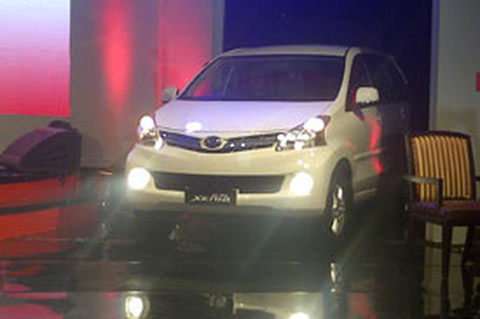 Daihatsu Tampilkan New Xenia, Beda Tipis Sama Avanza