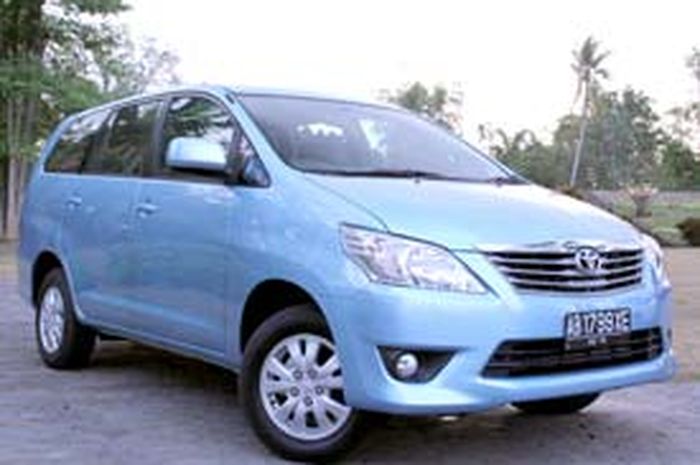 MPV Untuk Liburan, Toyota Kijang Innova