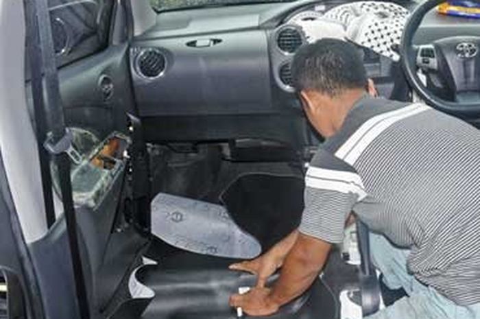 Layanan Bengkel Mobil, Ganti Karet Cukup 3 Jam