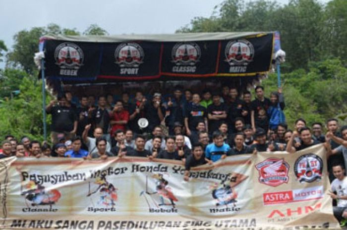 Paguyuban Motor Honda Yogyakarta (PMHY)