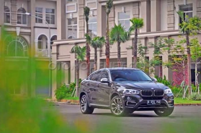 Test Drive BMW X6 xDRIVE 35i