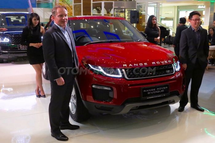 Range Rover Evoque diluncurkan dengan harga Rp 1,449 miliar off the road