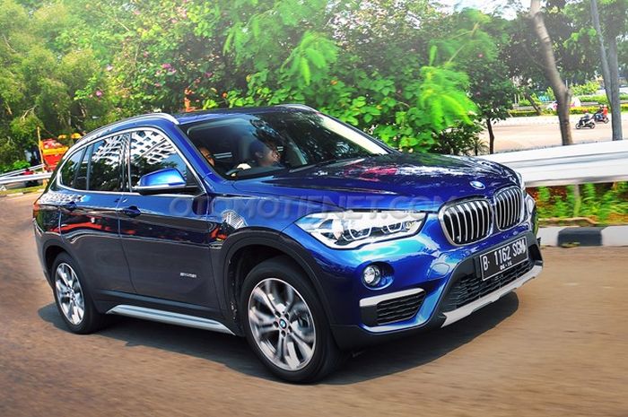 BMW X1 sDrive18i xLine