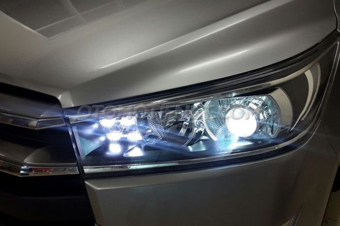 Upgrade Lampu Depan All New Toyota Kijang Innova Supaya Mirip